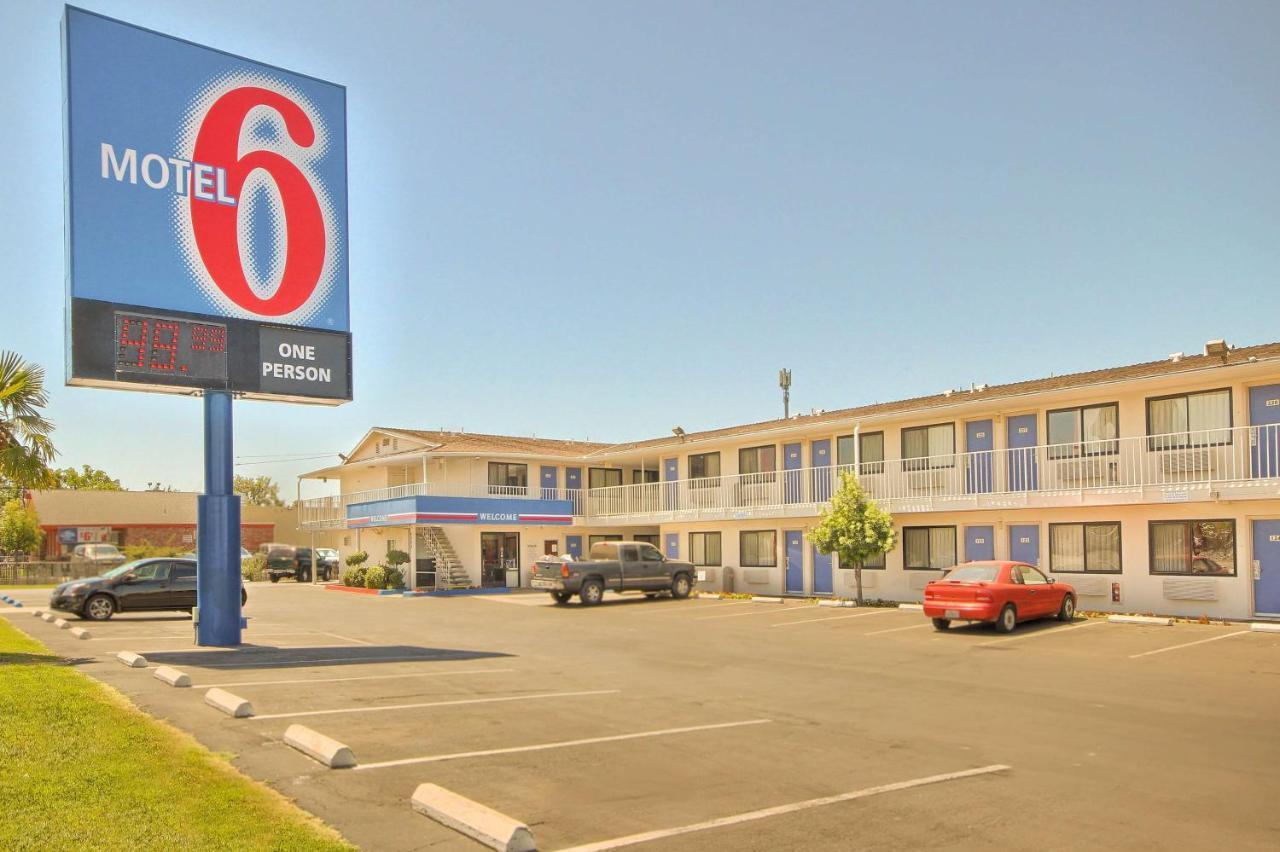 Motel 6-Fresno, Ca - Blackstone North Luaran gambar